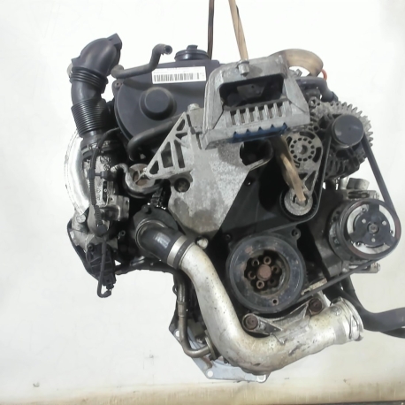 Фотография 1: Двигатель (ДВС) Volkswagen Passat 6 2005-2010