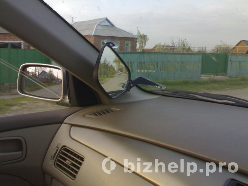Фотография 1: Зеркало обгона Совиный глаз на праворульные японские авто