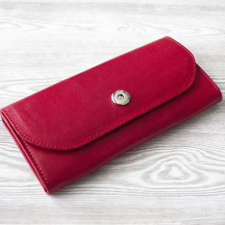 Фотография 3: Женский красный кошелек из натуральной кожи "Брусника"
