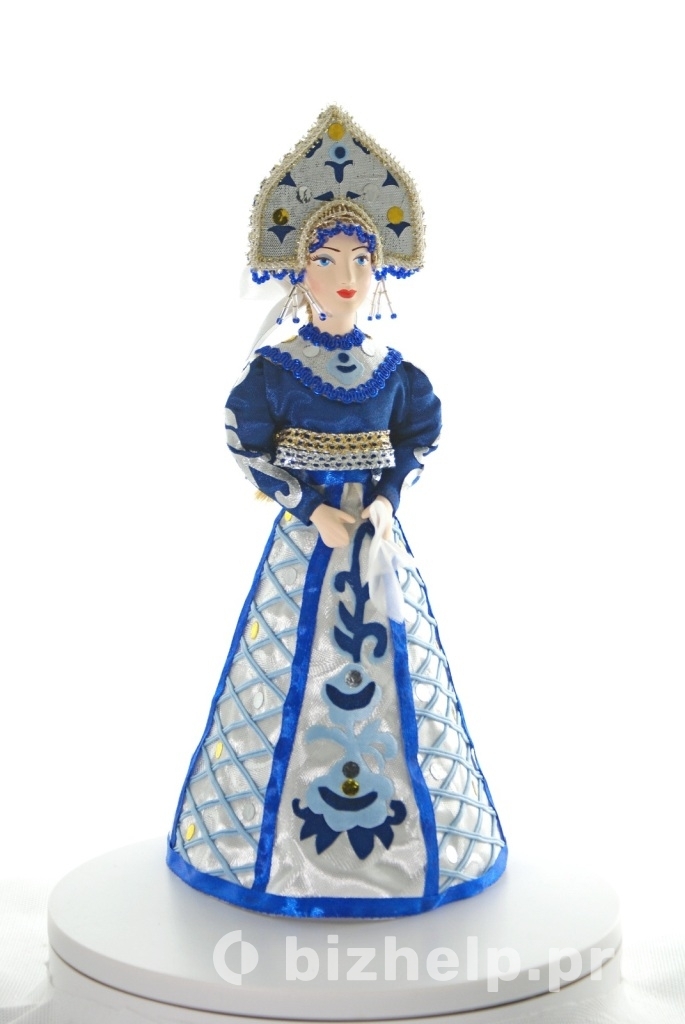 Фотография 1: Кукла коллекционная фарфоровая в русском фольклорном, танцевальном костюме в стиле Гжель