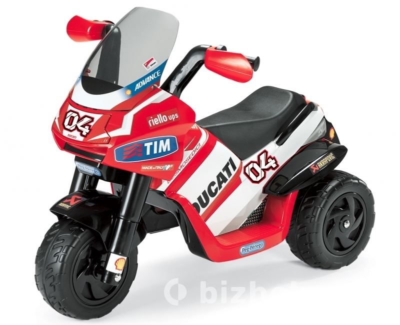 Фотография 1: Детский трицикл Ducati Desmosedici бело-красный