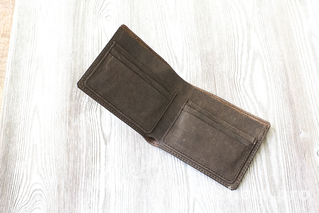 Фотография 2: Мужское коричневое портмоне из натуральной кожи "Кора дуба"