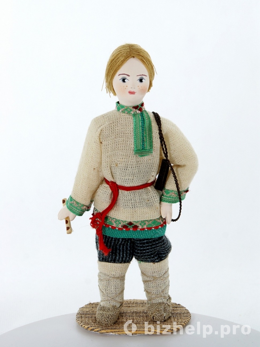 Фотография 1: Кукла коллекционная мальчик-пастушок